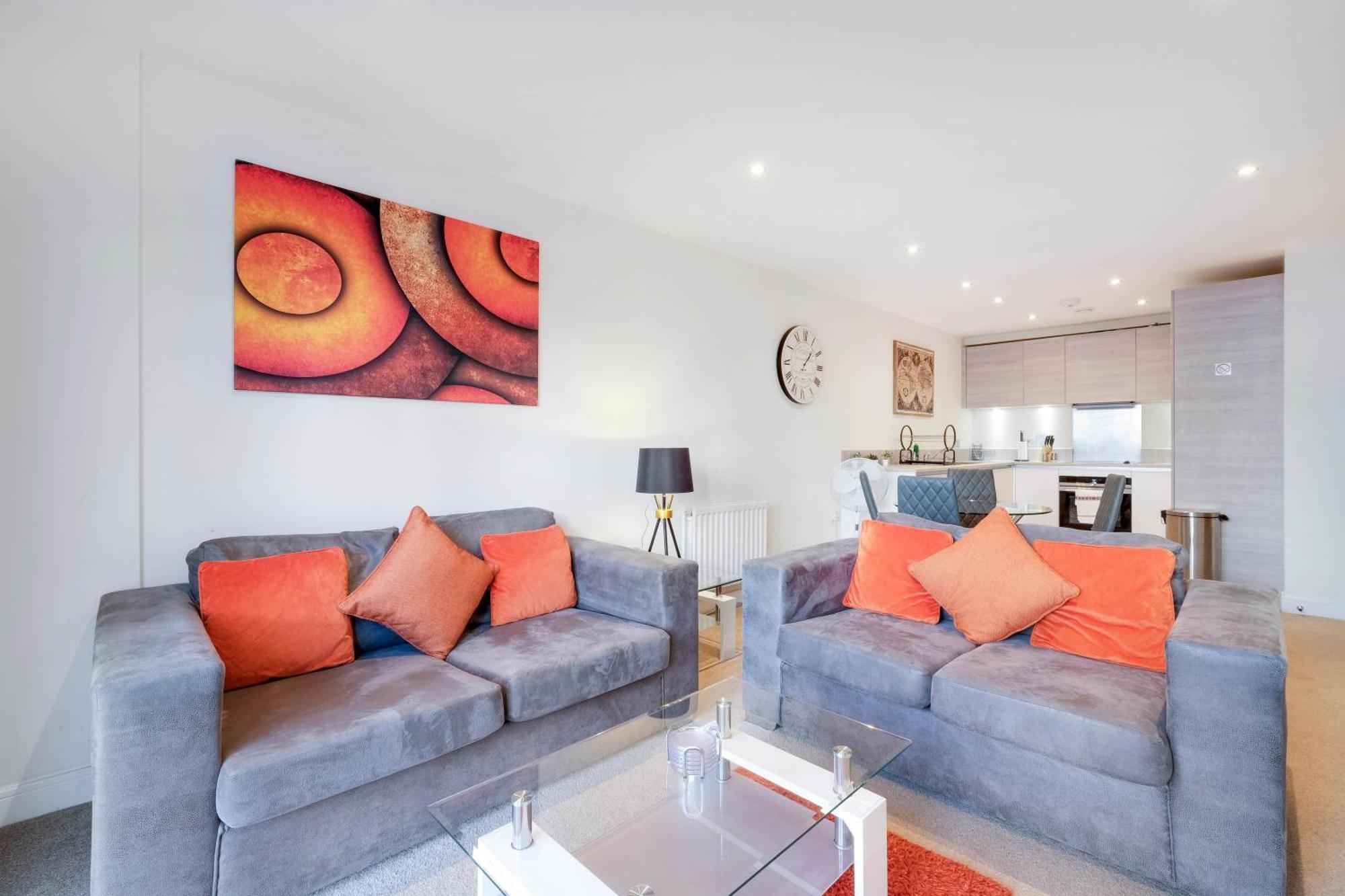 Alder House Serviced Apartment Maidenhead By 360Stays מראה חיצוני תמונה