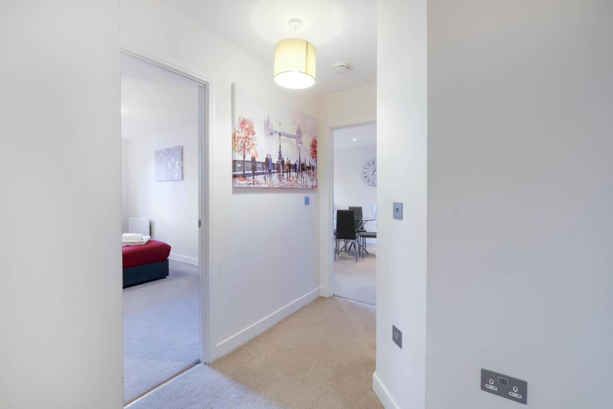 Alder House Serviced Apartment Maidenhead By 360Stays מראה חיצוני תמונה