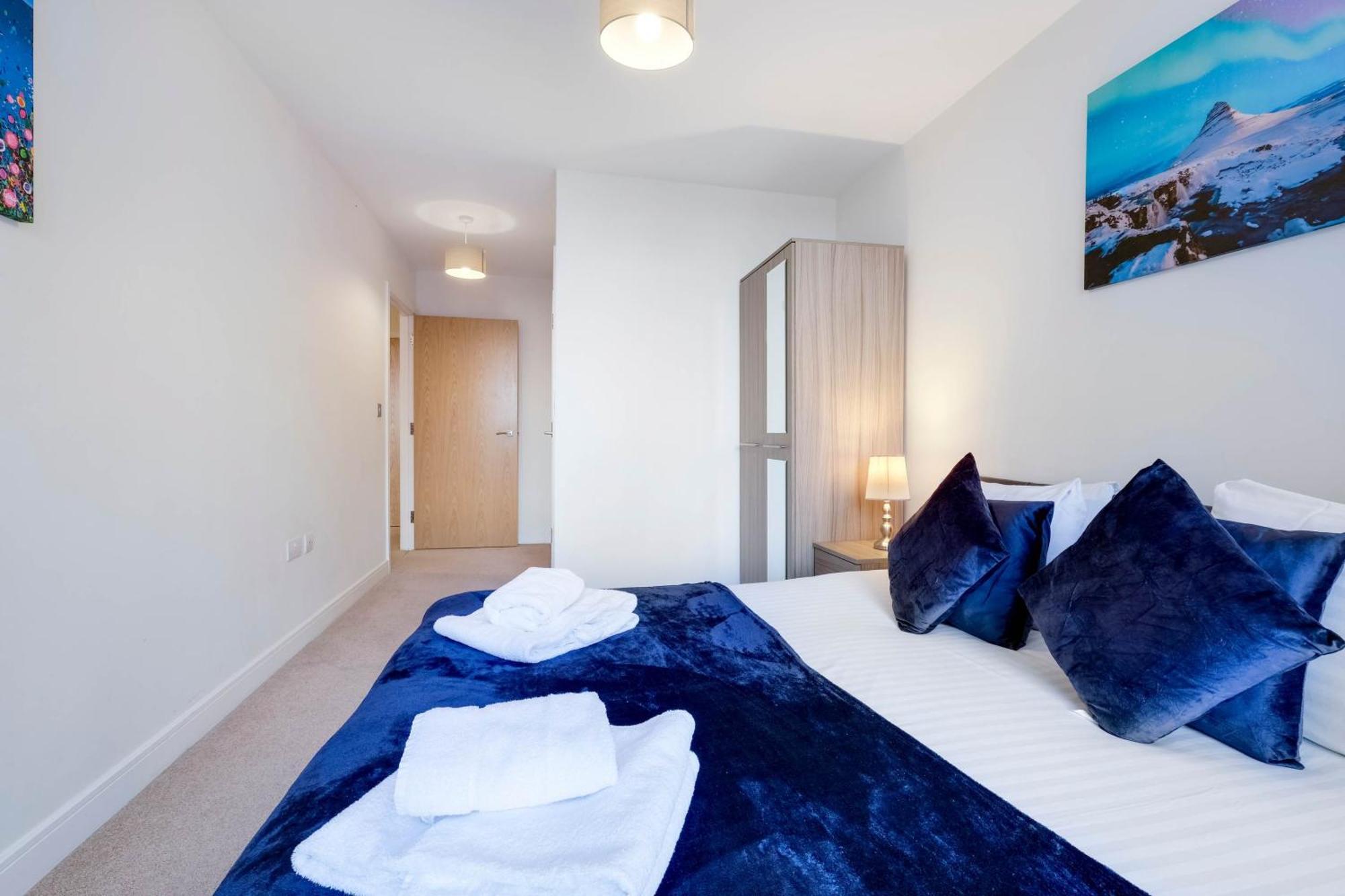 Alder House Serviced Apartment Maidenhead By 360Stays מראה חיצוני תמונה