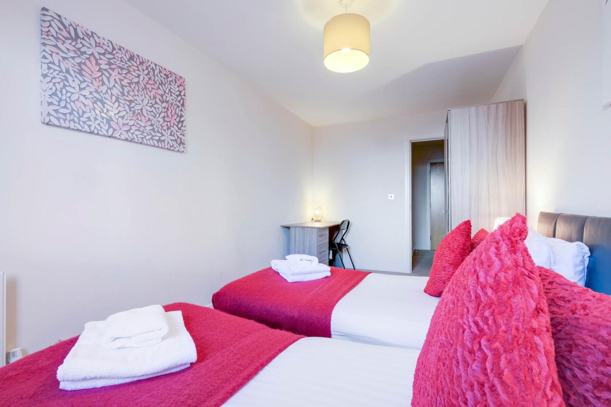 Alder House Serviced Apartment Maidenhead By 360Stays מראה חיצוני תמונה